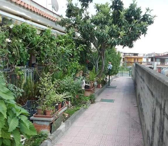 Sileno Giardini Naxos