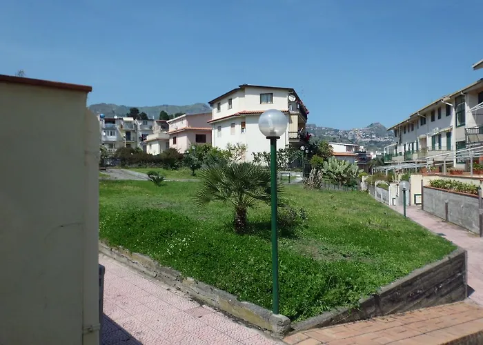 Apartment Sileno Giardini Naxos