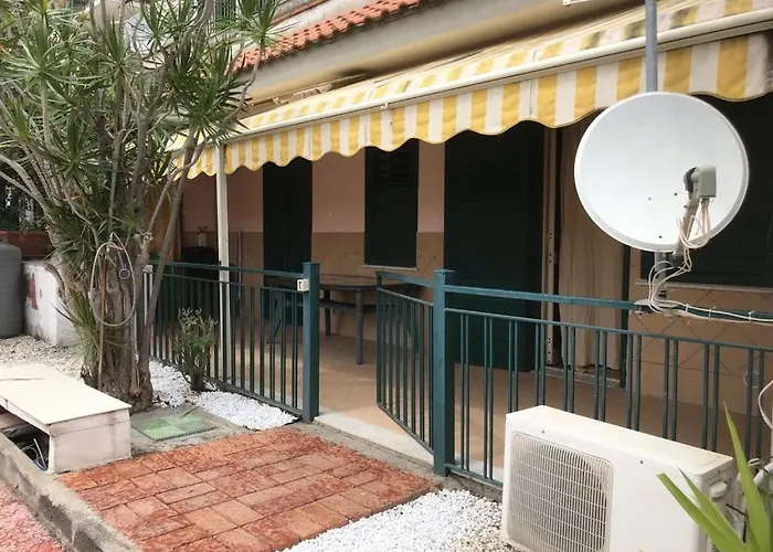 Sileno Giardini Naxos